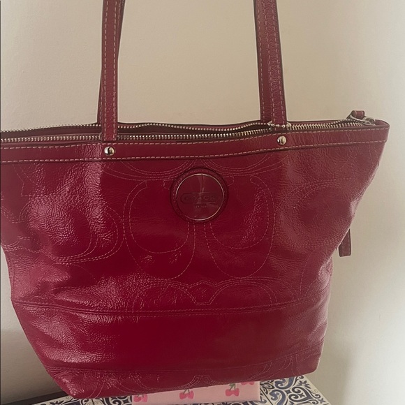 Coach Handbags - Coach signature patent leather, vintage
